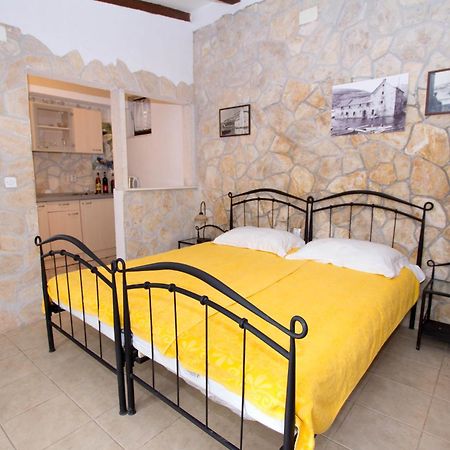 Apartments Marina Trogir Cameră foto